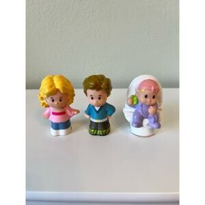 Replacement Little People Figures Mom Dad Baby Happy Sounds Doll House